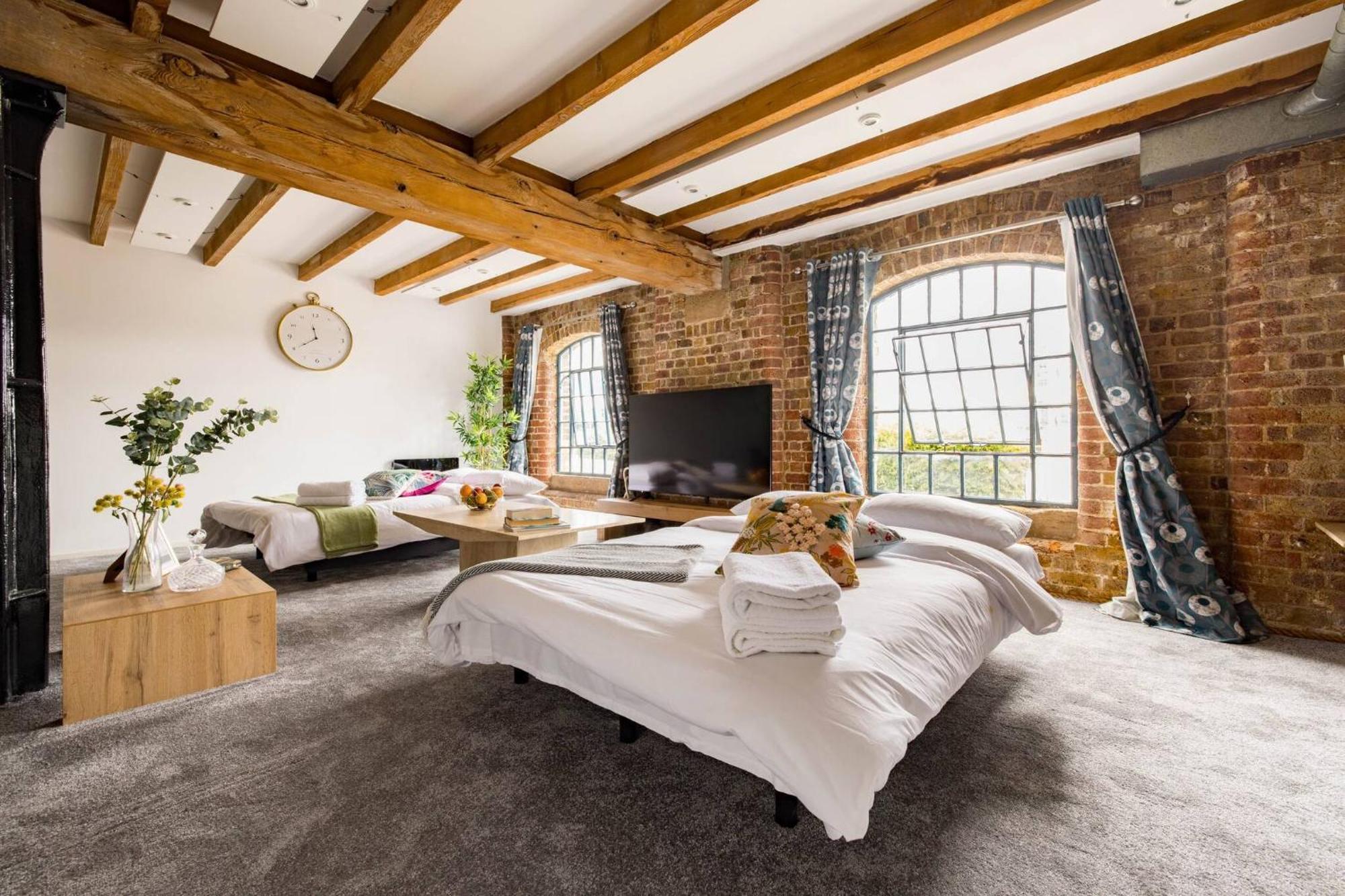 Wild Roses Serviced Apartments - Excel Warehouse 2 伦敦 外观 照片